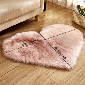 1pc Heart-Shaped Faux Sheepskin Area Rug - Soft and Plush Carpet for Home, Bedroom, Nursery, and Kid's Room - Perfect for Home Decor and Comfort (Color: Pink, size: 19.69*23.62inch)